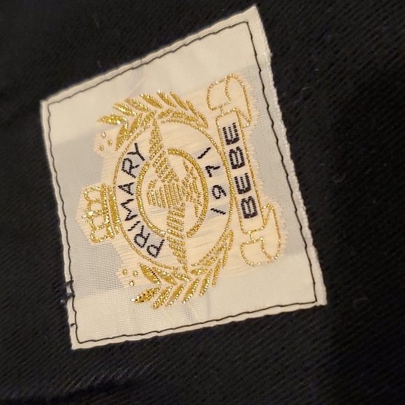 Bebe Black High Waisted Vintage Pleated Shorts - Picture 3 of 3